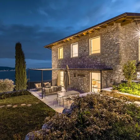 Engardina Villa Toscolano Maderno